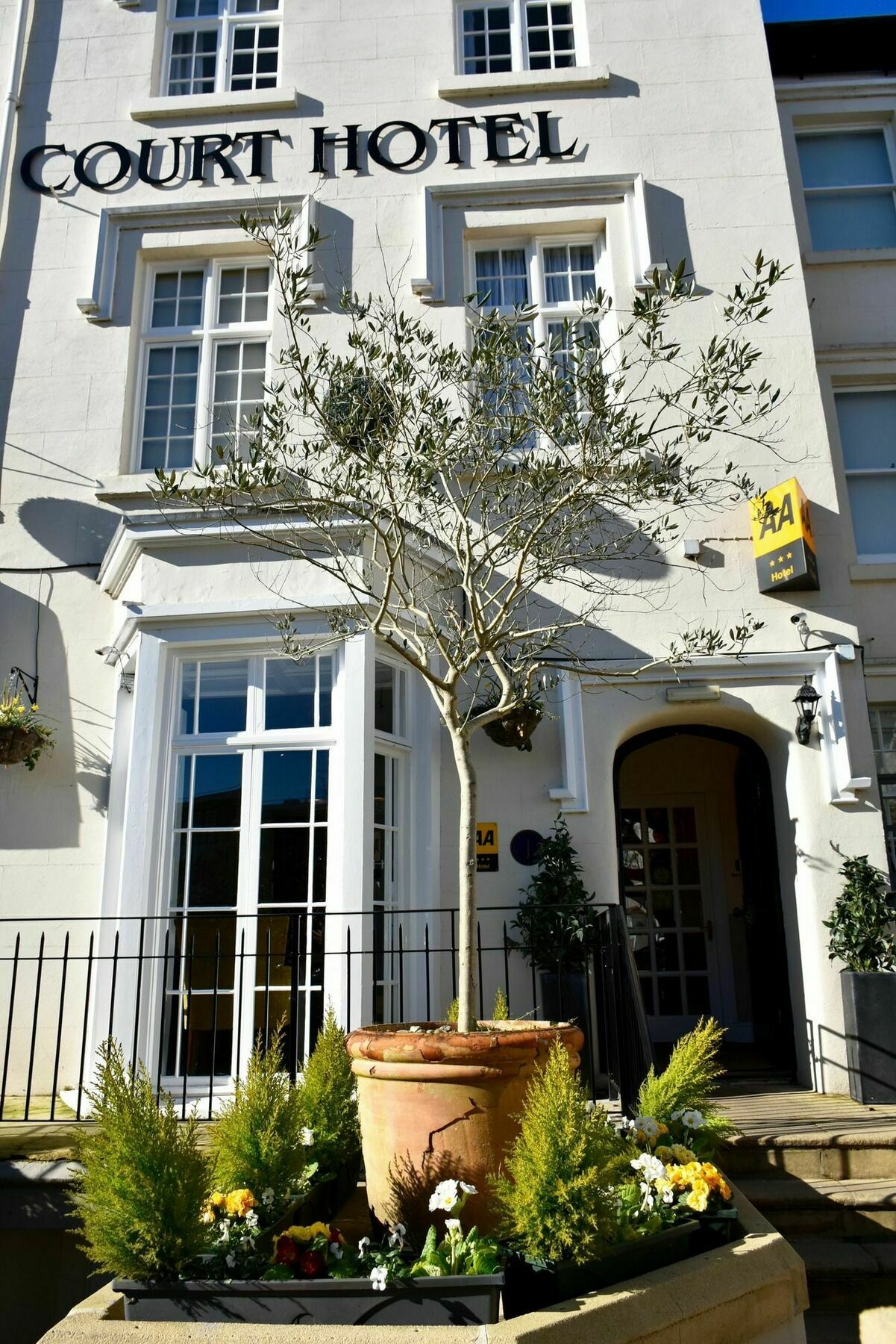 Queens Court Hotel Exeter Exterior photo